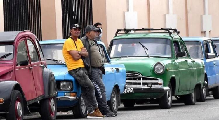 LA FALTA DE COMBUSTIBLE DEJÓ A CUBA AL BORDE DEL COLAPSO