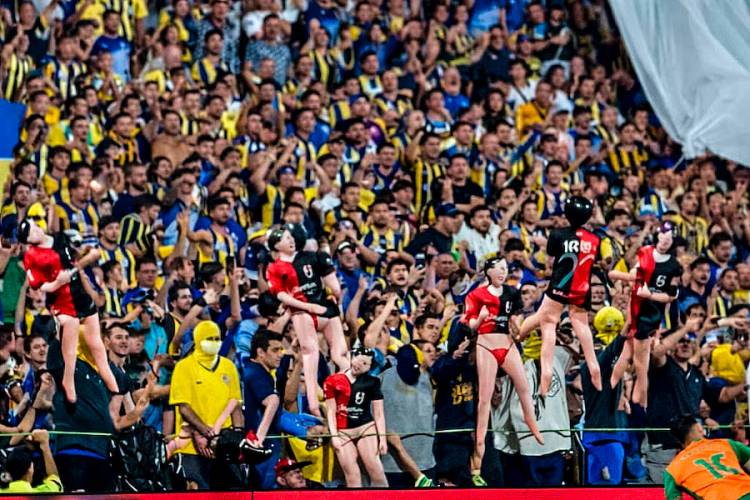 VIOLAR, CONSENTIR Y MUÑECAS PORNO EN ROSARIO CENTRAL
