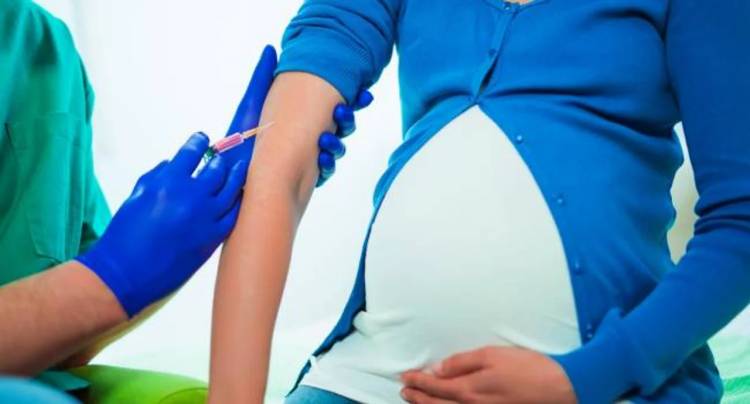 VACUNACIÓN MATERNA CONTRA EL VSR: EVIDENCIA CONFIRMA SU EFECTIVIDAD EN LA PROTECCIÓN DE BEBÉS