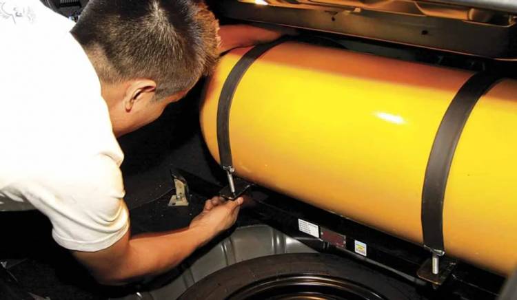 EL AUMENTO DE LA NAFTA DESATA UN BOOM DE CONVERSIONES AL GNC