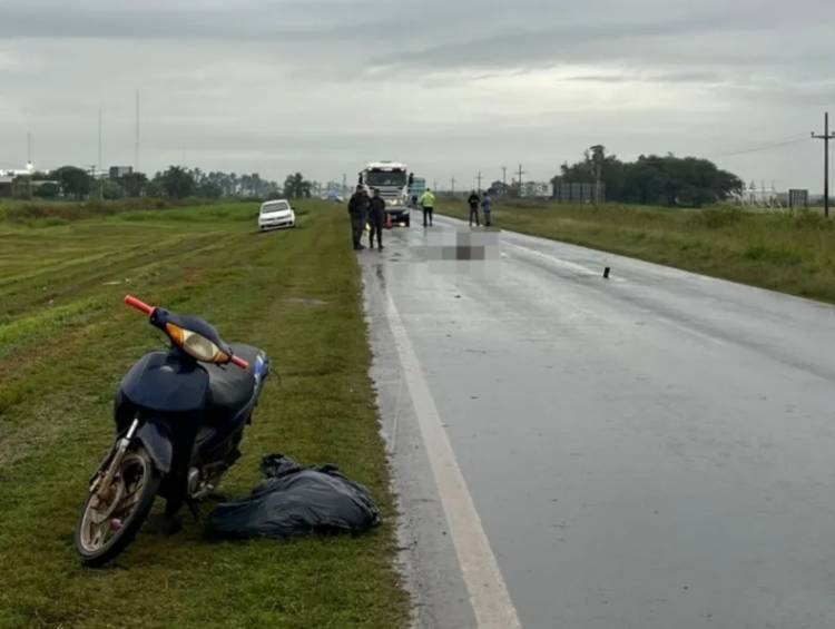 MURIÓ UNA MUJER TRAS SER ATROPELLADA POR UN CAMIÓN EN CHARATA