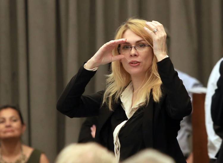 DE COSPLAYER EN C5N A DIPUTADA LIBERTARIA: EL PASADO TELEVISIVO DE LILIA LEMOINE QUE VOLVIÓ A VIRALIZARSE