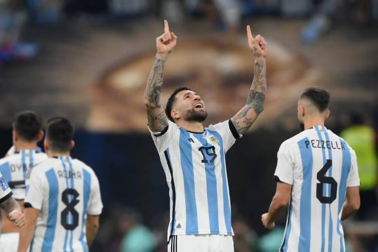 LA FIFA LEVANTÓ LA SANCIÓN A OTAMENDI
