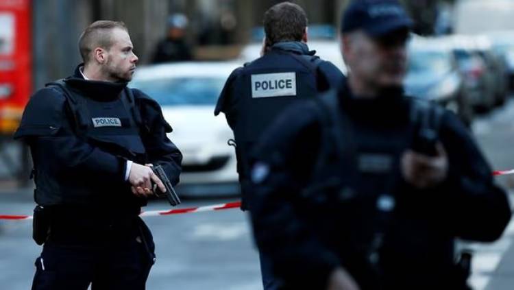 FRANCIA: UN MUERTO Y DOS HERIDOS POR TIROTEO EN NANTES