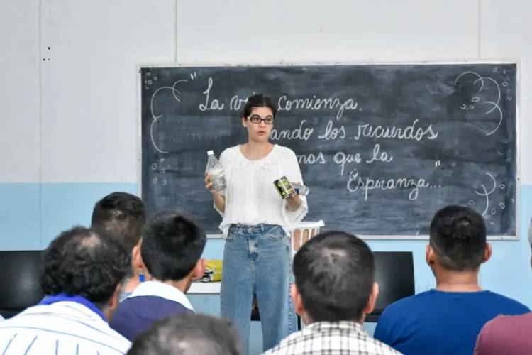 SÁENZ PEÑA TRANSFORMA TONELADAS DE DESECHOS ORGÁNICOS EN ABONO DE CALIDAD