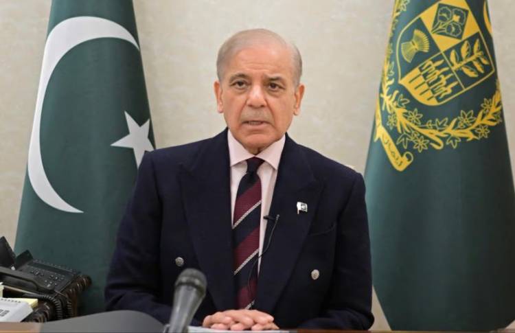 COMO MEDIADOR, EL PRIMER MINISTRO DE PAKISTÁN FIRMÓ EL MEMORANDO ENTRE ESTADOS UNIDOS E IRÁN