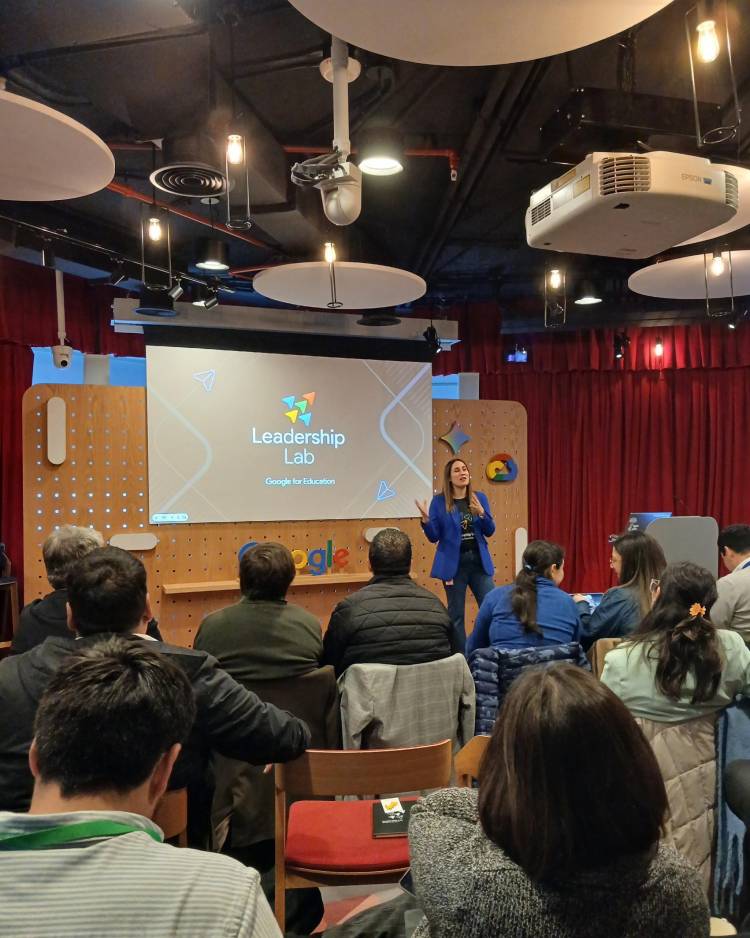CHACO REPRESENTA A LA ARGENTINA EN UN ENCUENTRO LATINOAMERICANO SOBRE INTELIGENCIA ARTIFICIAL Y EDUCACIÓN