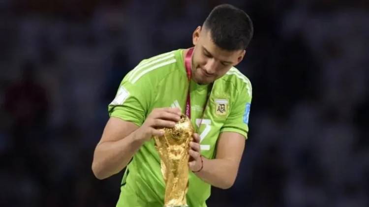 BOCA APUNTA A UN CAMPEÓN DEL MUNDO PARA REFORZAR UN PUESTO MUY NECESARIO