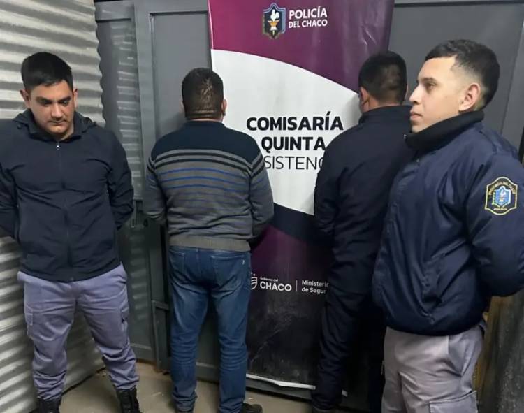 JUGABAN AL FÚTBOL, LOS ECHARON Y UNO TERMINÓ EFECTUANDO UN DISPARO: UN DETENIDO