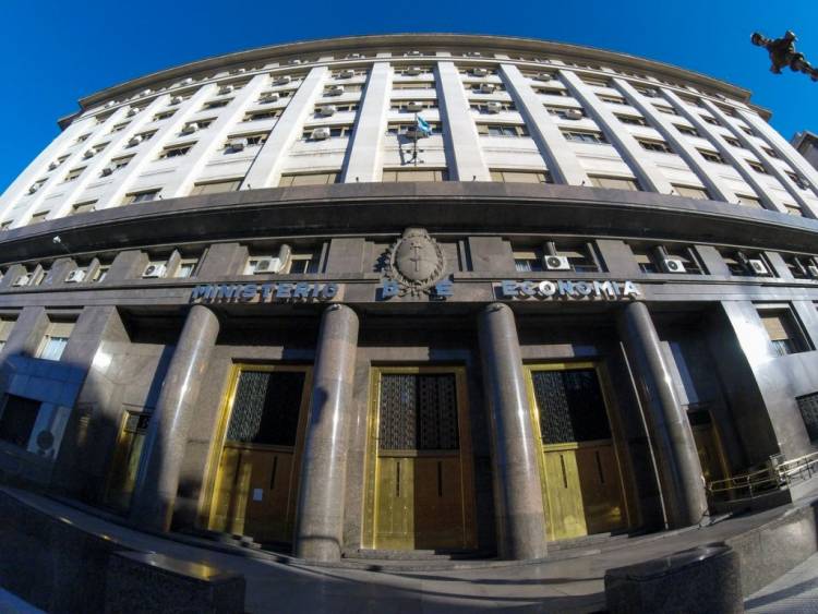 LAS TRANSFERENCIAS A PROVINCIAS SUBIERON 7,5% EN JULIO: LAS RAZONES Y LOS GOBERNADORES MÁS BENEFICIADOS
