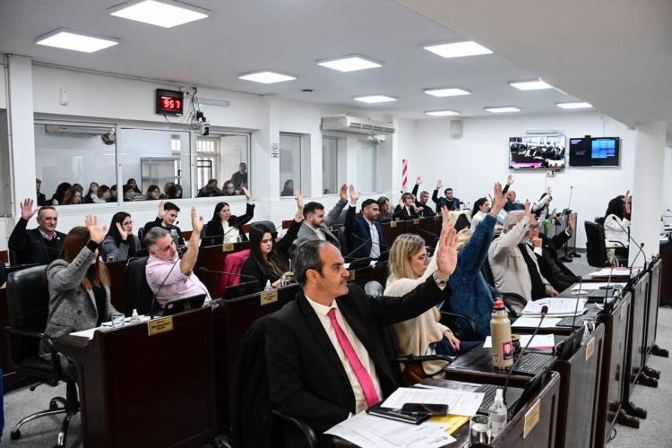 LA LEGISLATURA PRESTÓ ACUERDO A LA DESIGNACIÓN DE FUNCIONARIOS Y SANCIONÓ NUEVAS LEYES