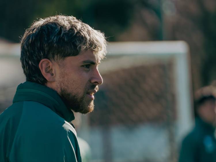 BANFIELD INICIÓ GESTIONES PARA LEVANTAR LAS INHIBICIONES Y DEJARÁ IR A SU CAPITÁN