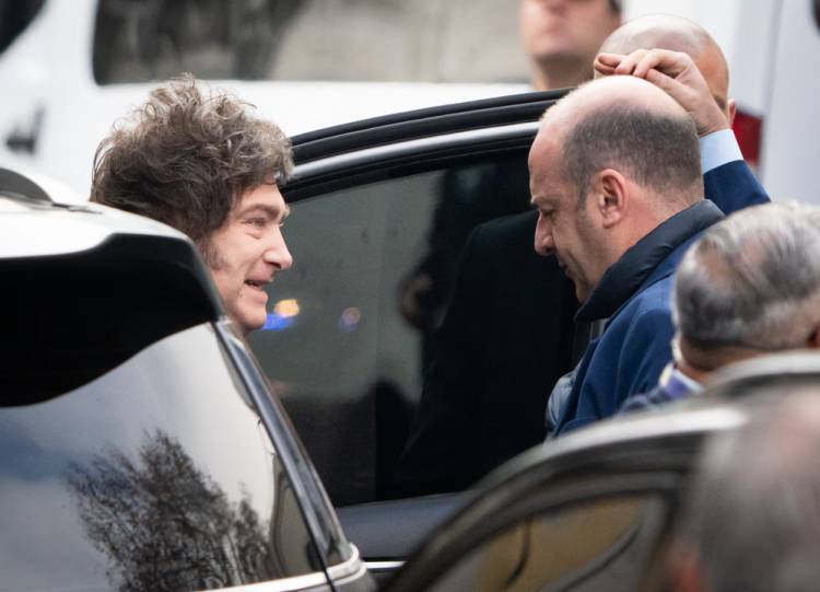 JAVIER MILEI RETOMA LA AGENDA OFICIAL TRAS 9 DÍAS EN LA QUINTA DE OLIVOS