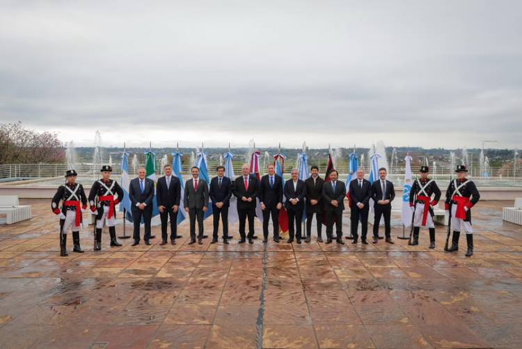 EL GOBIERNO REÚNE A GOBERNADORES DEL NORTE GRANDE PARA BUSCAR RESPUESTAS AL PLANTEO DE LAS ZONAS CÁLIDAS