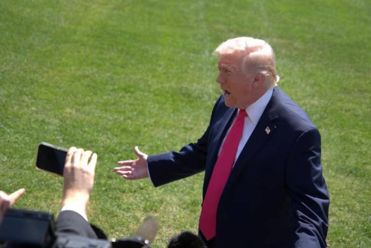 ESTADOS UNIDOS SUSPENDIÓ DURANTE TRES DÍAS LOS ARANCELES DEL 50 POR CIENTO A CANADÁ