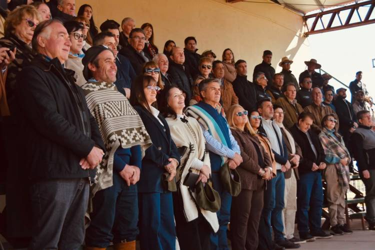 95° EXPO RURAL: EL GOBERNADOR ZDERO LLAMÓ A “NO BAJAR LOS BRAZOS” Y A CONFIAR EN EL POTENCIAL DEL CHACO
